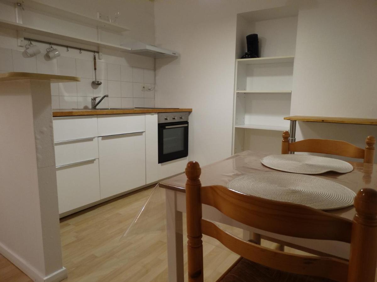 Apartamento Appart Cosy Plein Centre Saint-Pol-de-Léon Exterior foto